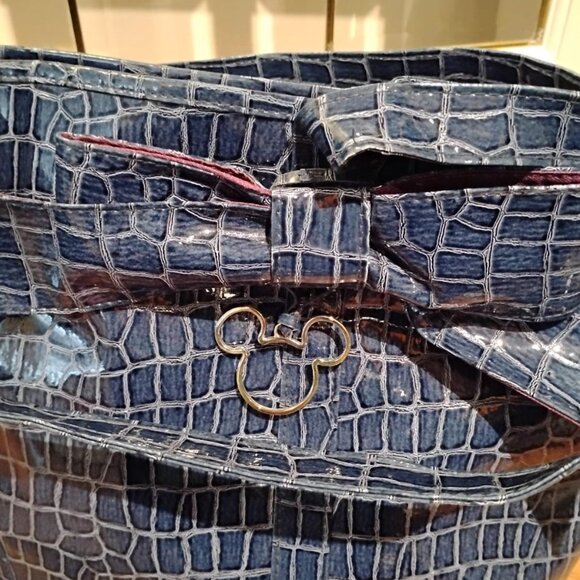 NEW*Disney Parks Blue Tote Bow Silver Mouse Dangle - Picture 2 of 7